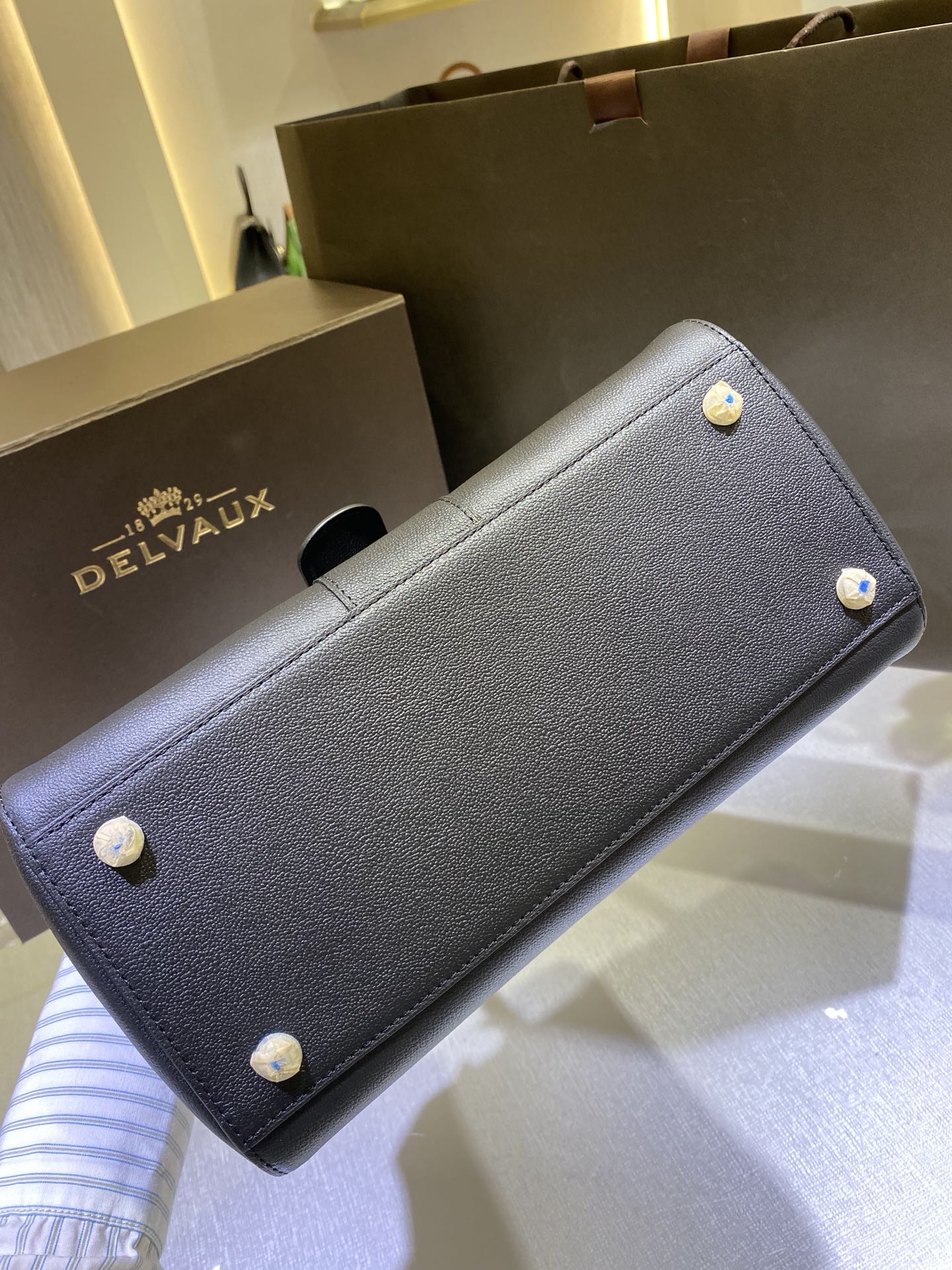 델보 브리앙 MM 토고백 미듐